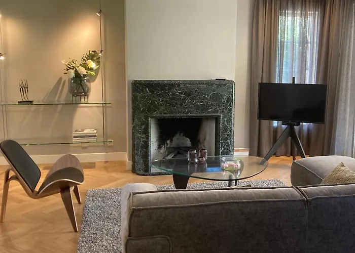 Hoeve Altena Διαμέρισμα Woudrichem